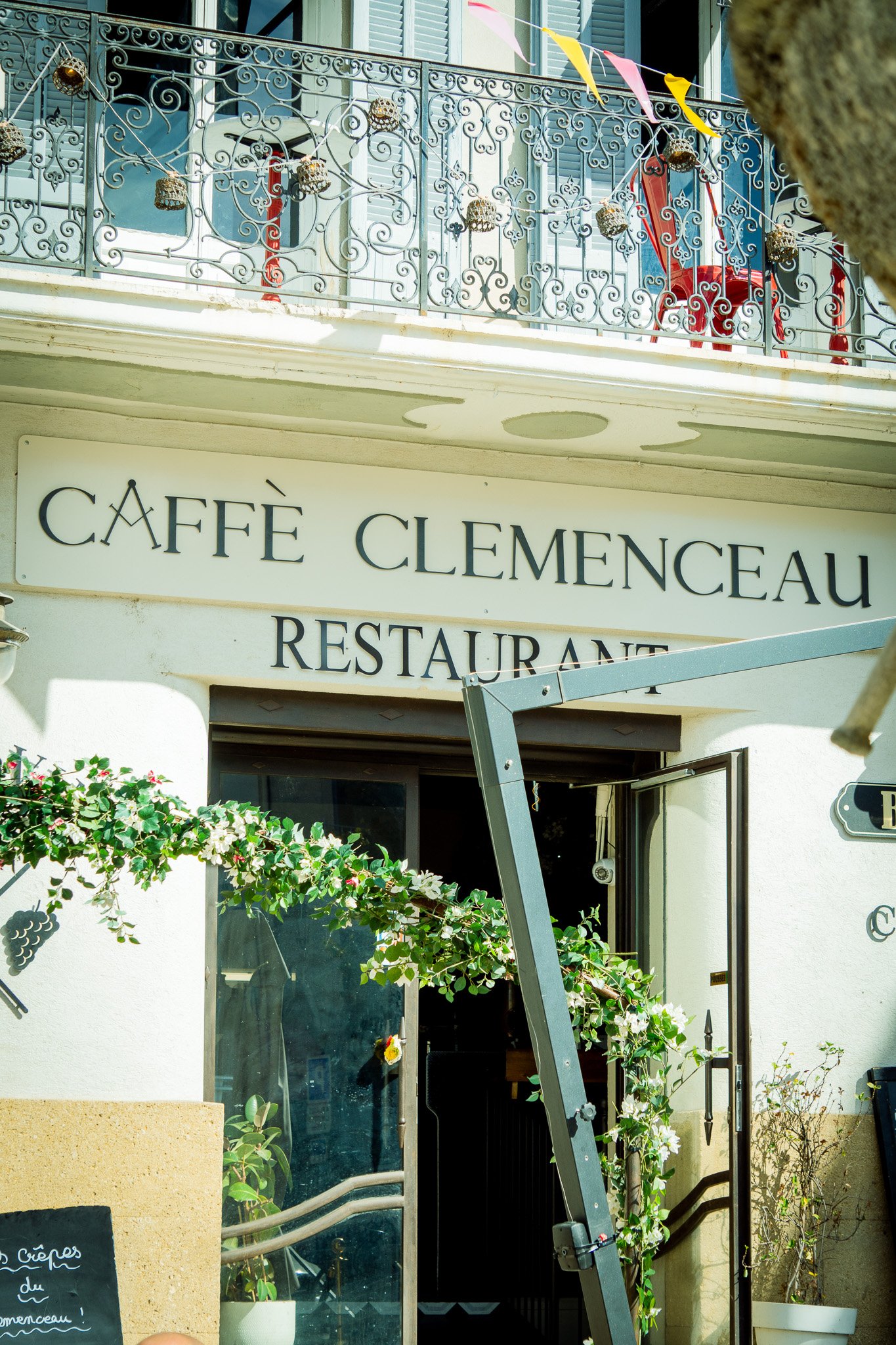 Ambiance chaleureuse du restaurant